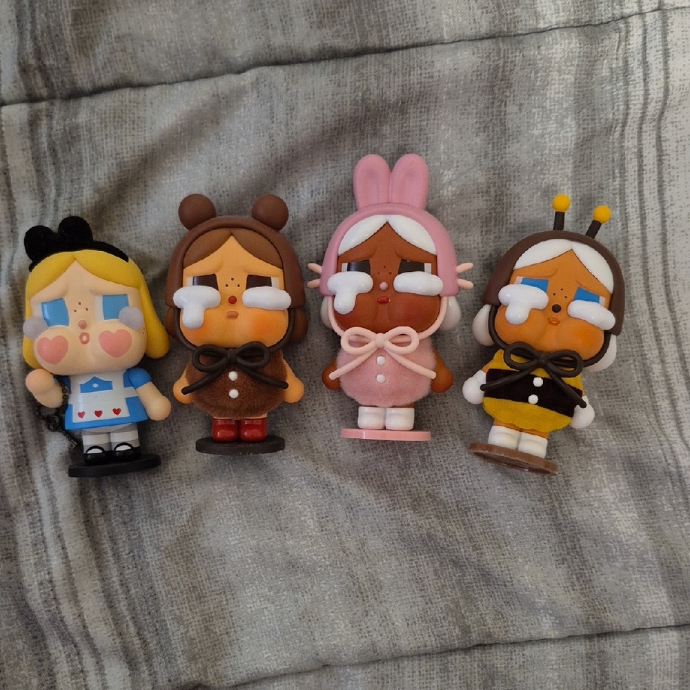 Set of 4 Crybaby Figures